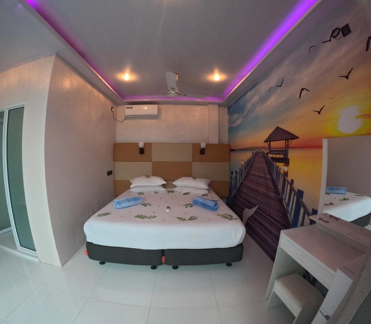 Wind Breeze Sunset View Inn Guraidhoo  Exterior photo